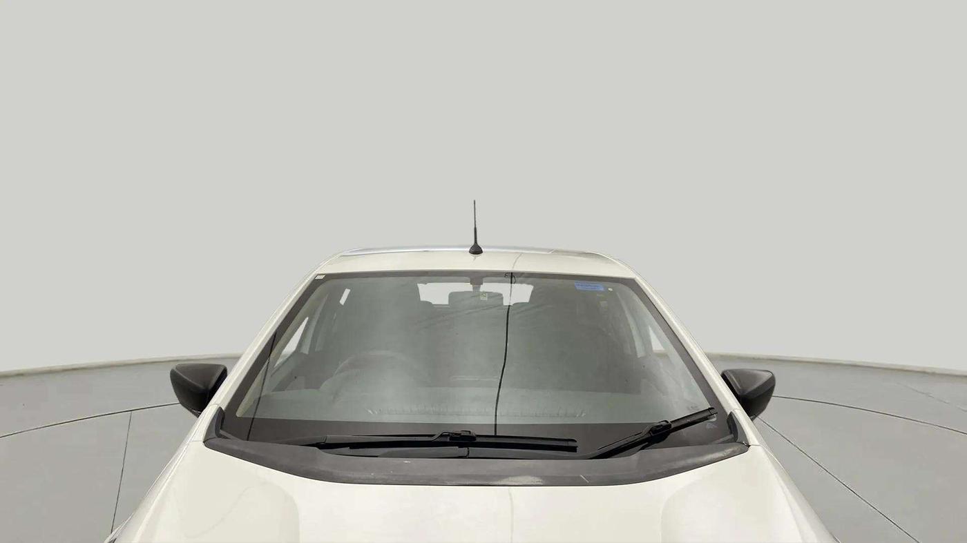 2022 Tata ALTROZ XE PLUS PETROL, Petrol, Manual, 36,599 km, Front Windshield