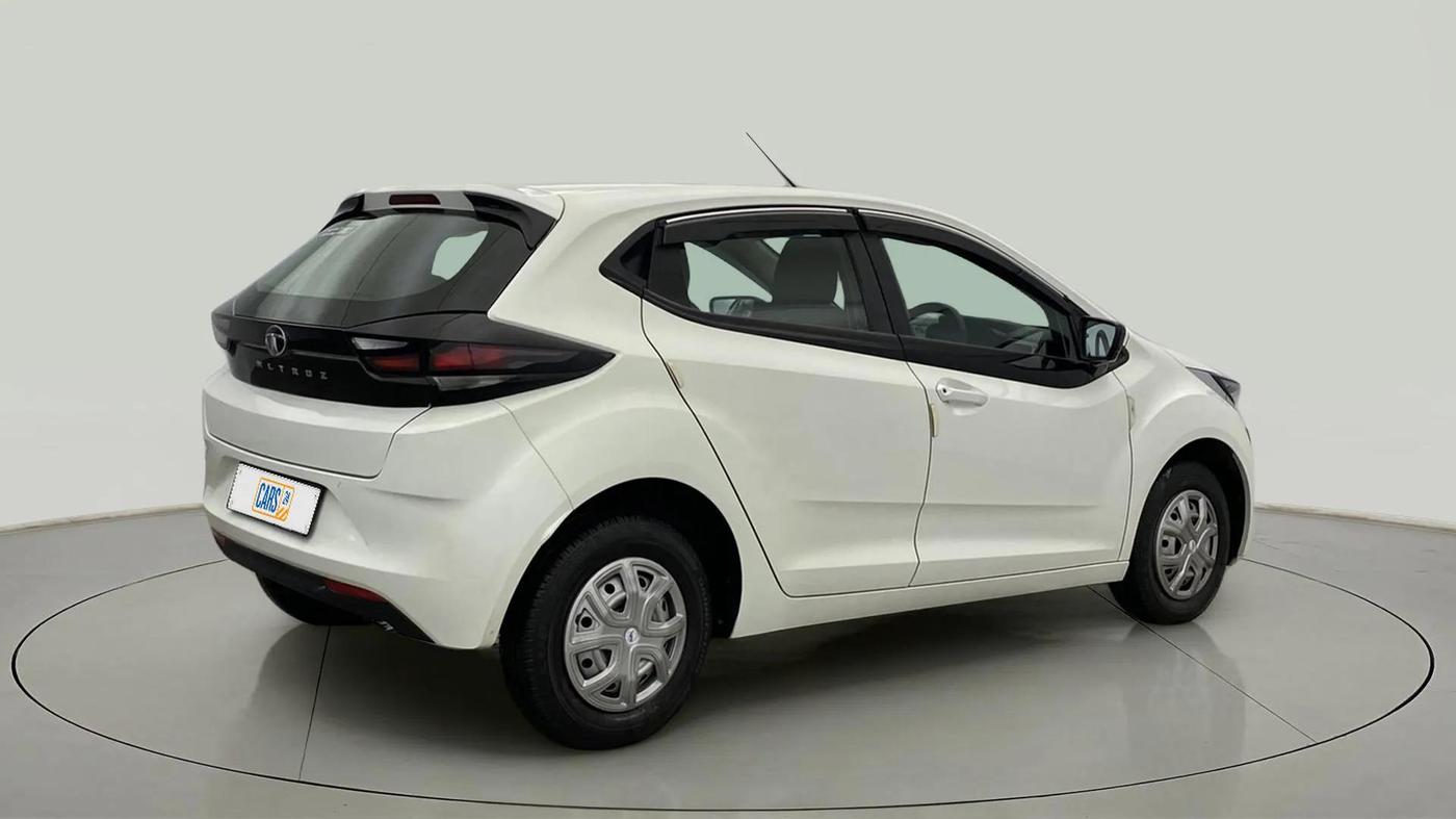 2022 Tata ALTROZ XE PLUS PETROL, Petrol, Manual, 36,599 km, Right Back Diagonal