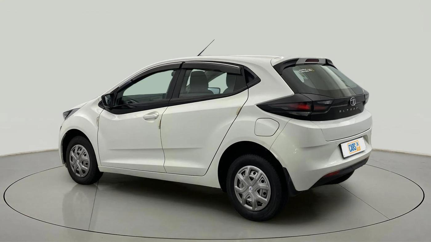 2022 Tata ALTROZ XE PLUS PETROL, Petrol, Manual, 36,599 km, Left Back Diagonal