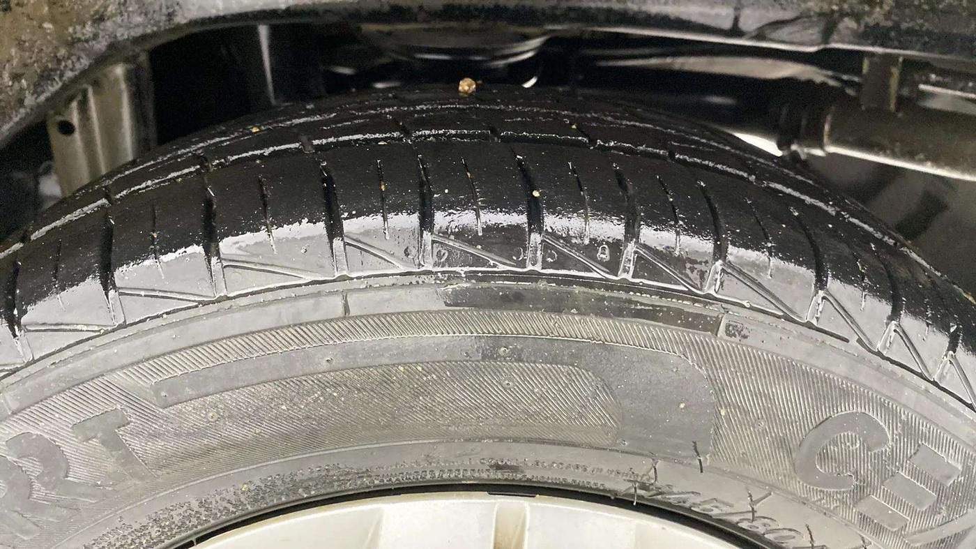 2019 Maruti Alto LXI, Petrol, Manual, 38,157 km, Left Rear Tyre Tread