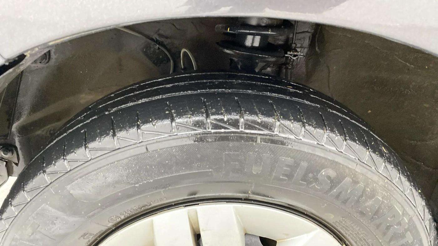 2019 Maruti Alto LXI, Petrol, Manual, 38,157 km, Left Front Tyre Tread