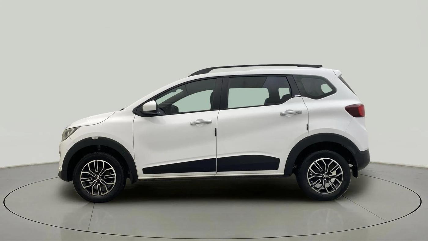 2020 Renault TRIBER RXZ, Petrol, Manual, 40,090 km, Left Side