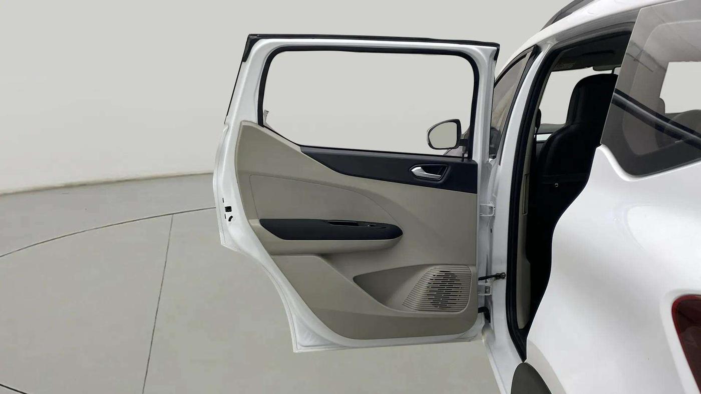 2020 Renault TRIBER RXZ, Petrol, Manual, 40,090 km, LHS Rear Door