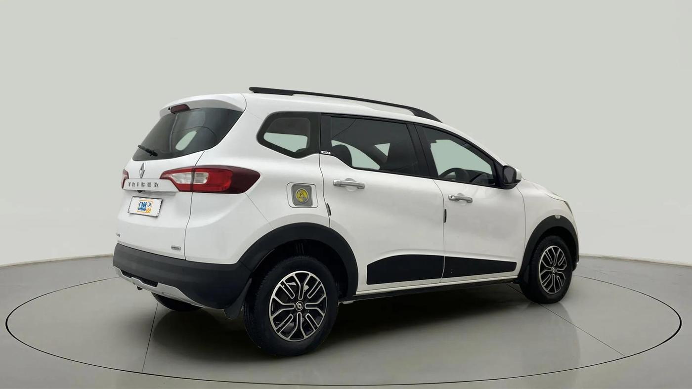 2020 Renault TRIBER RXZ, Petrol, Manual, 40,090 km, Right Back Diagonal