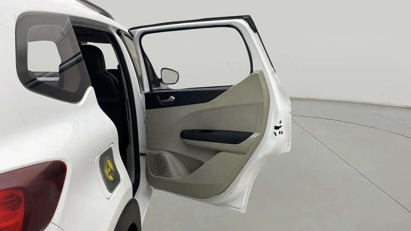 2020 Renault TRIBER RXZ, Petrol, Manual, 40,090 km, RHS Rear Door