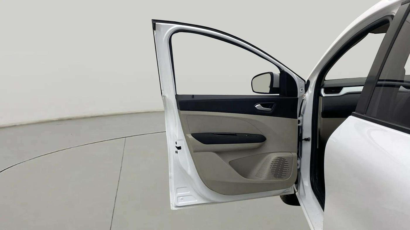 2020 Renault TRIBER RXZ, Petrol, Manual, 40,090 km, LHS Front Door