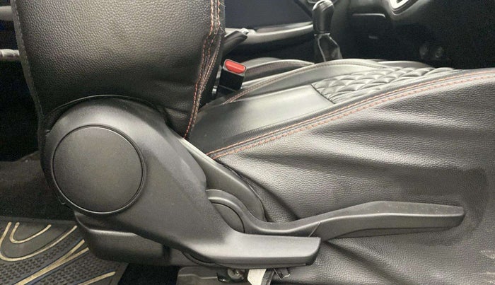 2020 Maruti Baleno ZETA PETROL 1.2, Petrol, Manual, 29,755 km, Driver Side Adjustment Panel