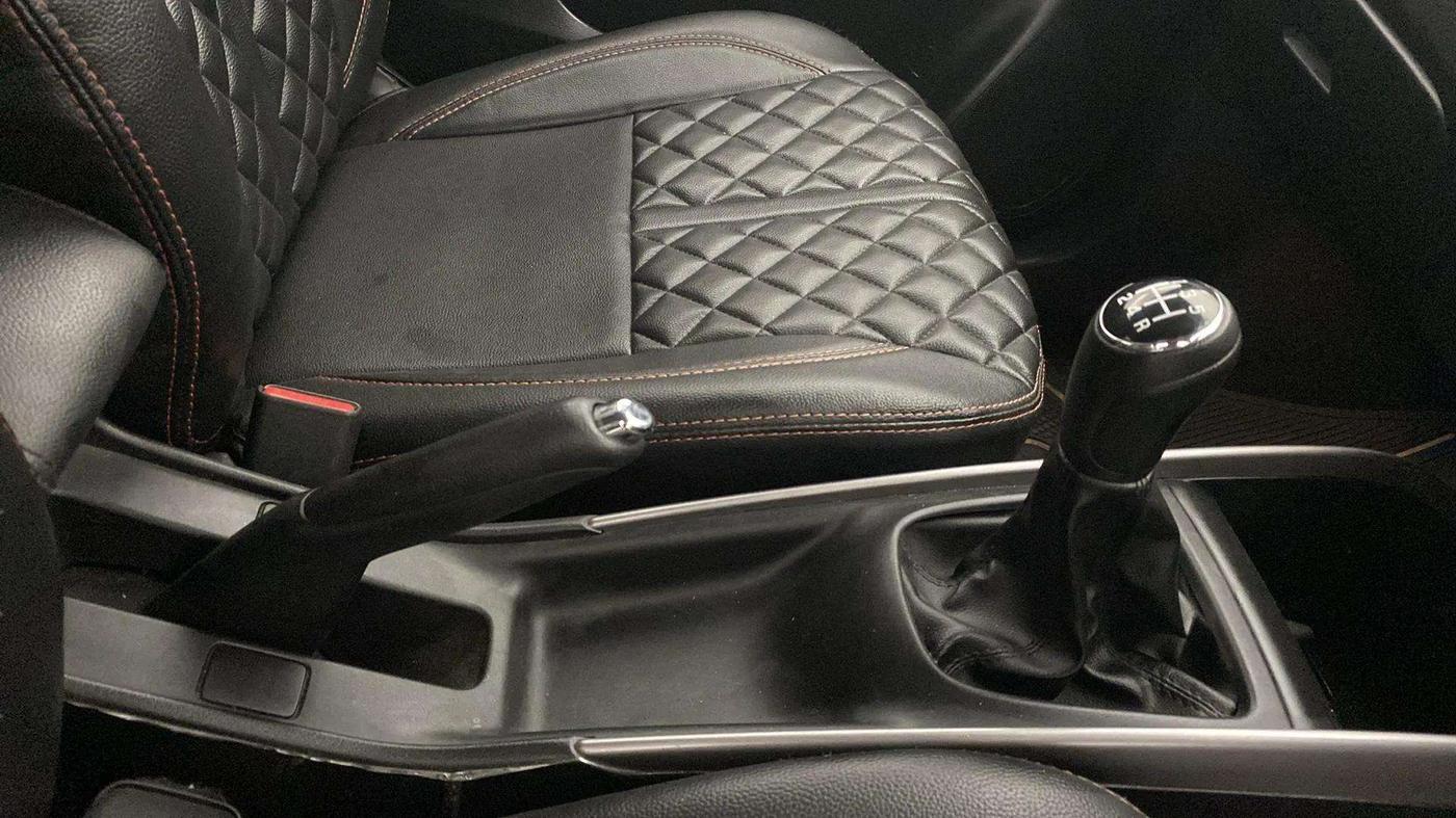 2020 Maruti Baleno ZETA PETROL 1.2, Petrol, Manual, 29,755 km, Gear Lever