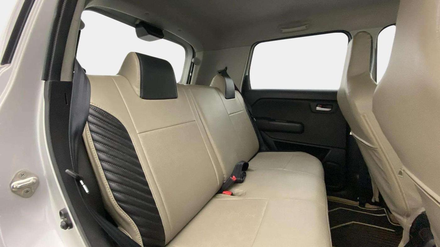2021 Maruti New Wagon-R ZXI 1.2, Petrol, Manual, 44,974 km, Right Side Rear Door Cabin