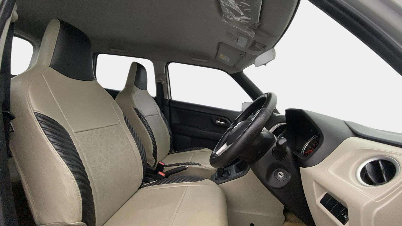 2021 Maruti New Wagon-R ZXI 1.2, Petrol, Manual, 44,974 km, Right Side Front Door Cabin