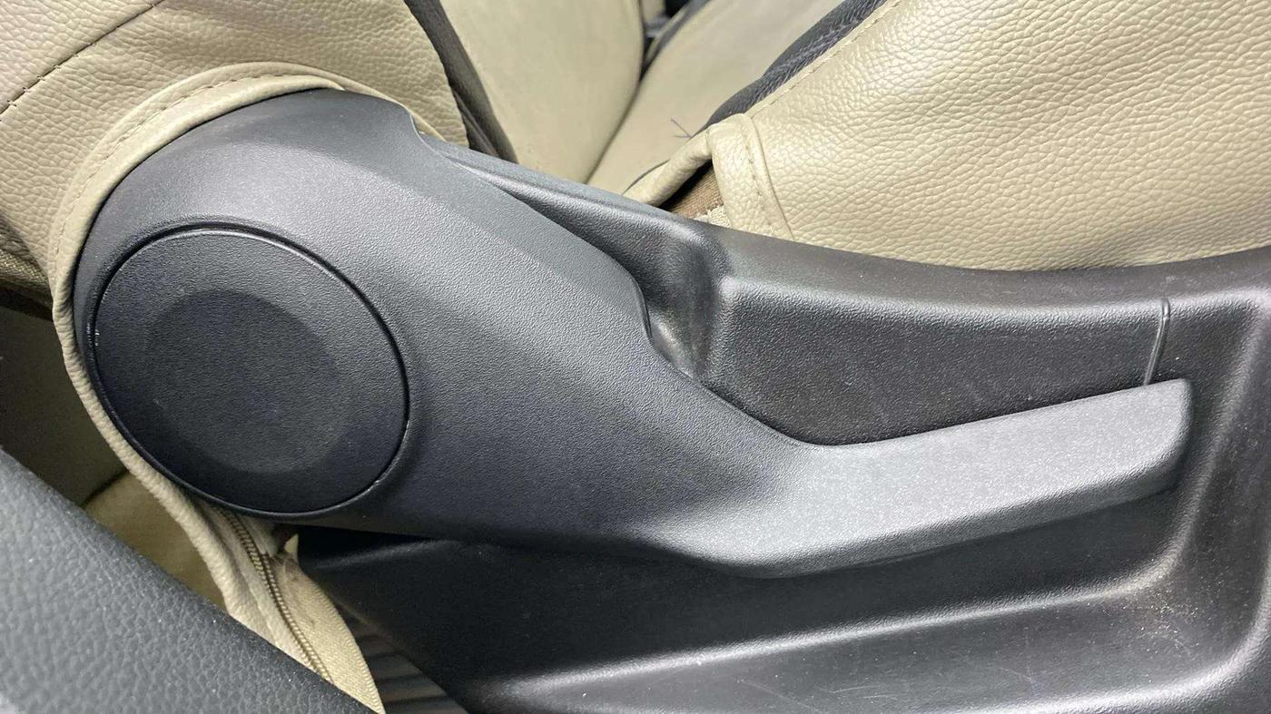 2021 Maruti New Wagon-R ZXI 1.2, Petrol, Manual, 44,974 km, Driver Side Adjustment Panel