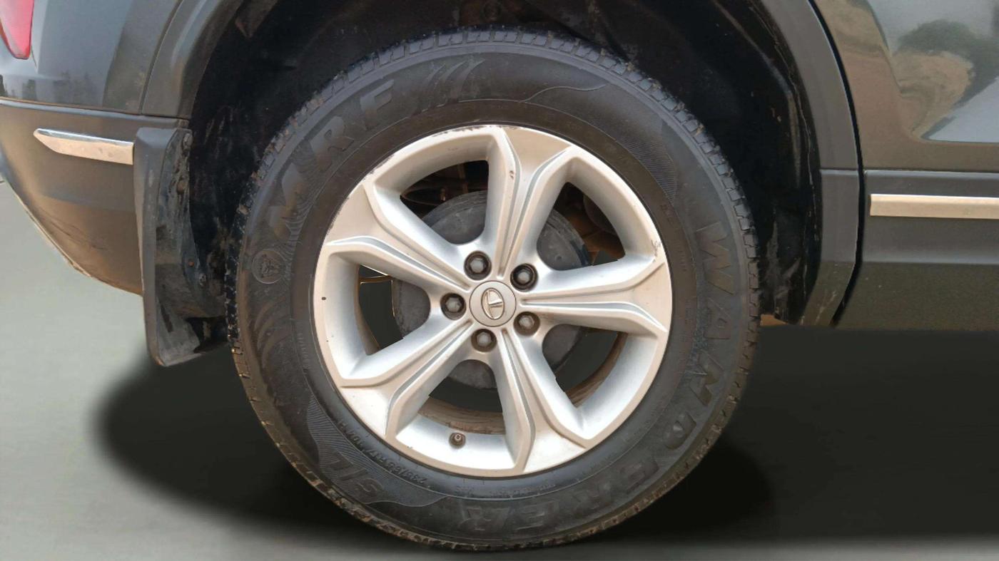 2019 Tata Harrier XZ 2.0L, Diesel, Manual, 1,08,824 km, Right Rear Wheel