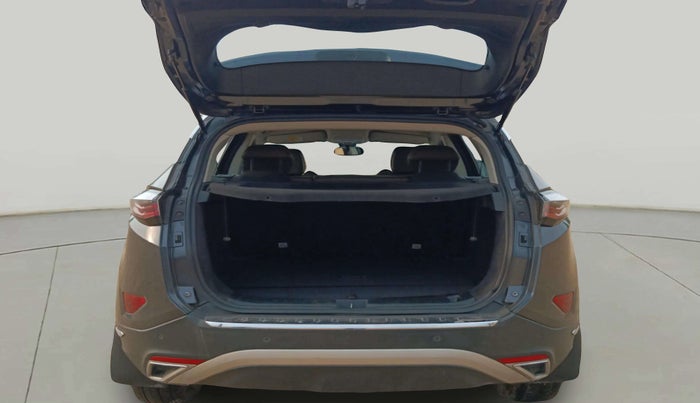 2019 Tata Harrier XZ 2.0L, Diesel, Manual, 1,08,414 km, Boot Inside