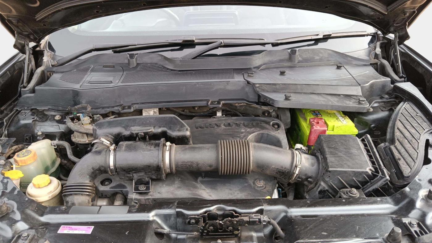 2019 Tata Harrier XZ 2.0L, Diesel, Manual, 1,08,824 km, Engine View
