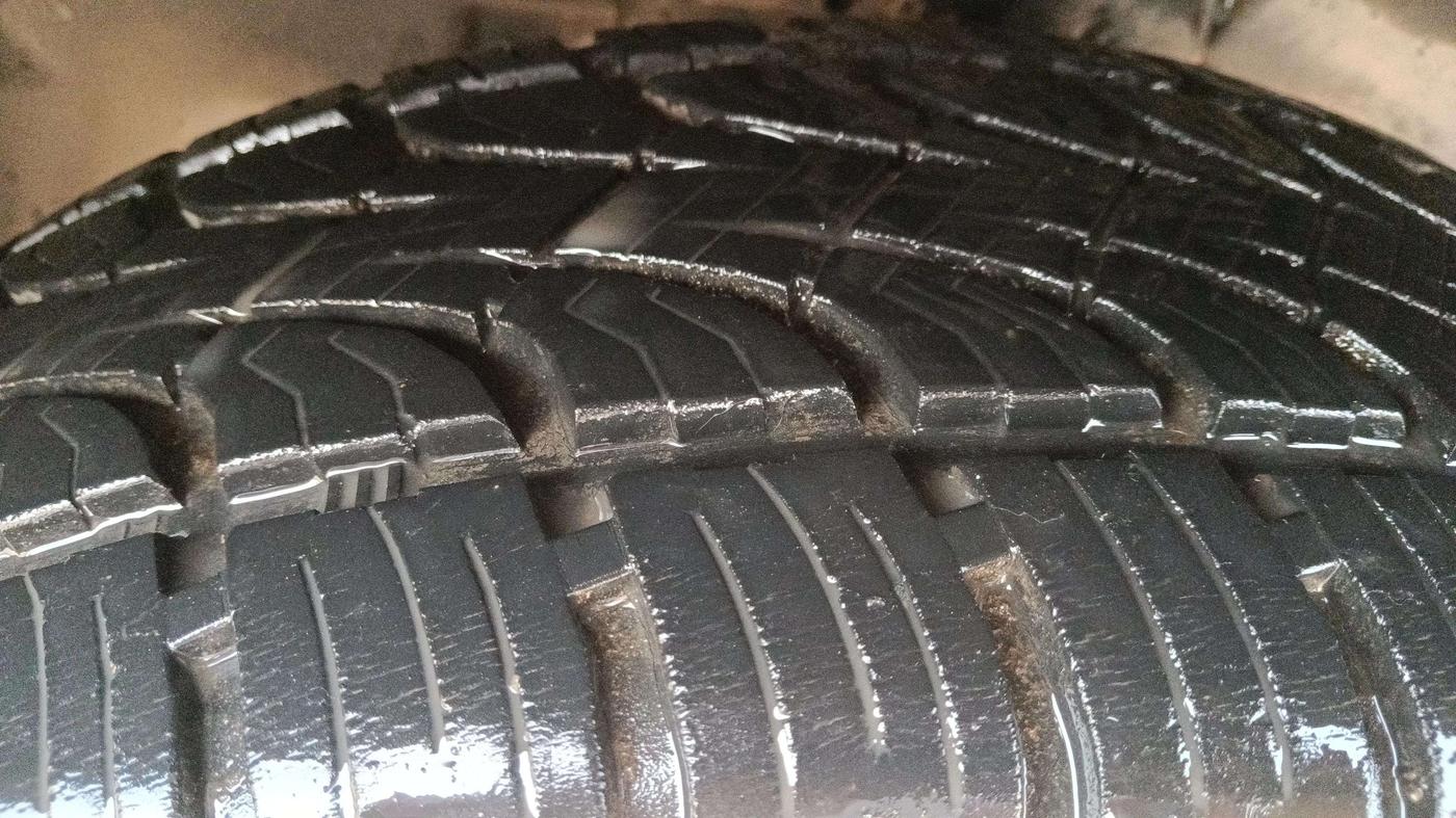 2019 Tata Harrier XZ 2.0L, Diesel, Manual, 1,08,824 km, Left Front Tyre Tread