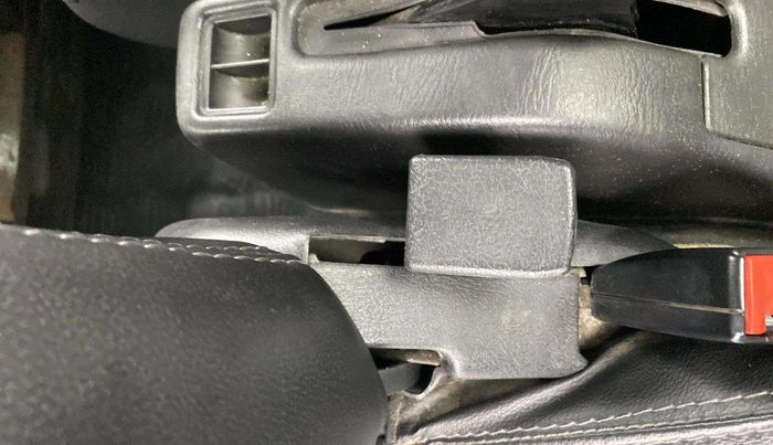 2020 Maruti Eeco 5 STR WITH A/C+HTR, Petrol, Manual, 31,035 km, Driver Side Adjustment Panel