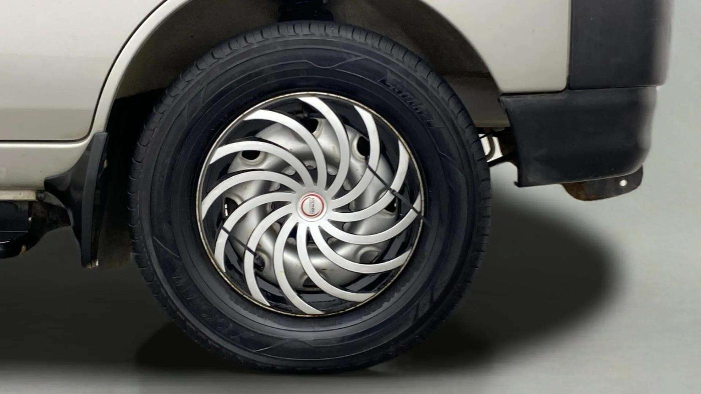 2020 Maruti Eeco 5 STR WITH A/C+HTR, Petrol, Manual, 31,166 km, Right Front Wheel