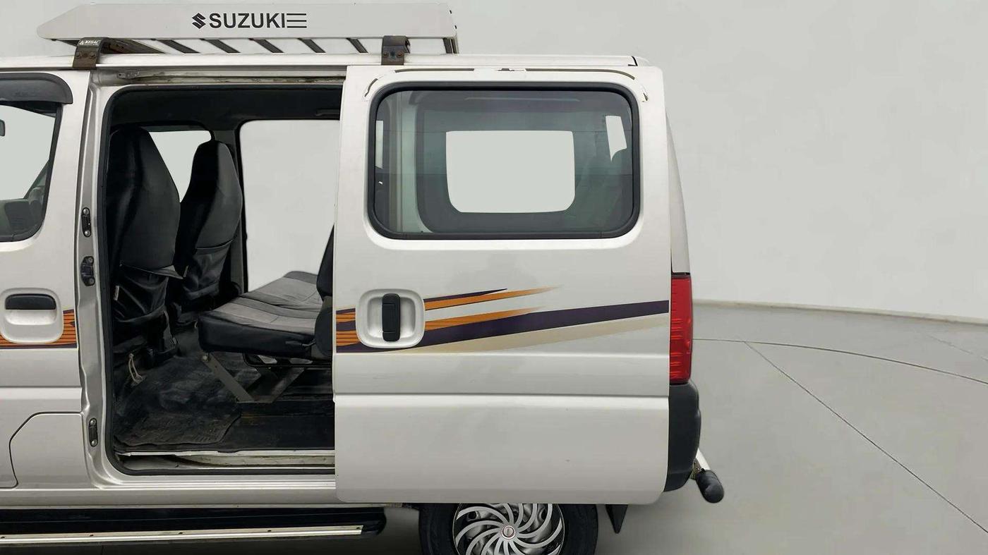 2020 Maruti Eeco 5 STR WITH A/C+HTR, Petrol, Manual, 31,166 km, LHS Rear Door