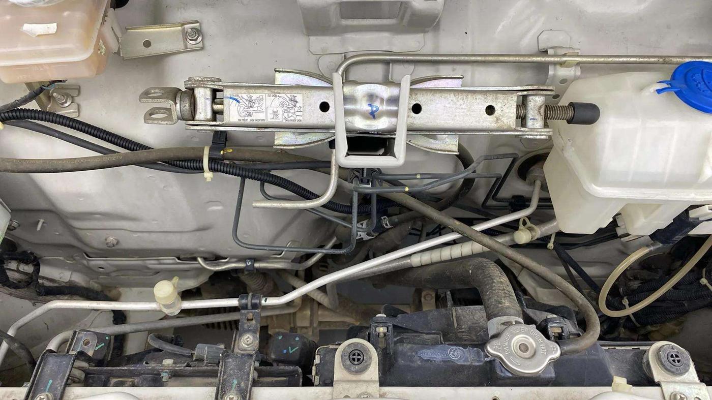 2020 Maruti Eeco 5 STR WITH A/C+HTR, Petrol, Manual, 31,166 km, Engine View