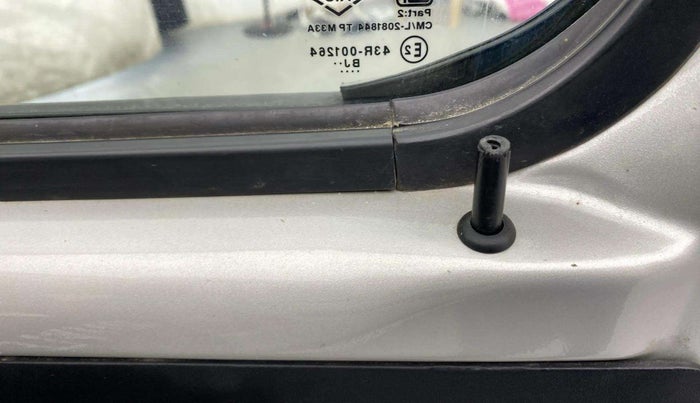 2020 Maruti Eeco 5 STR WITH A/C+HTR, Petrol, Manual, 31,035 km, Rear left door - Minor scratches