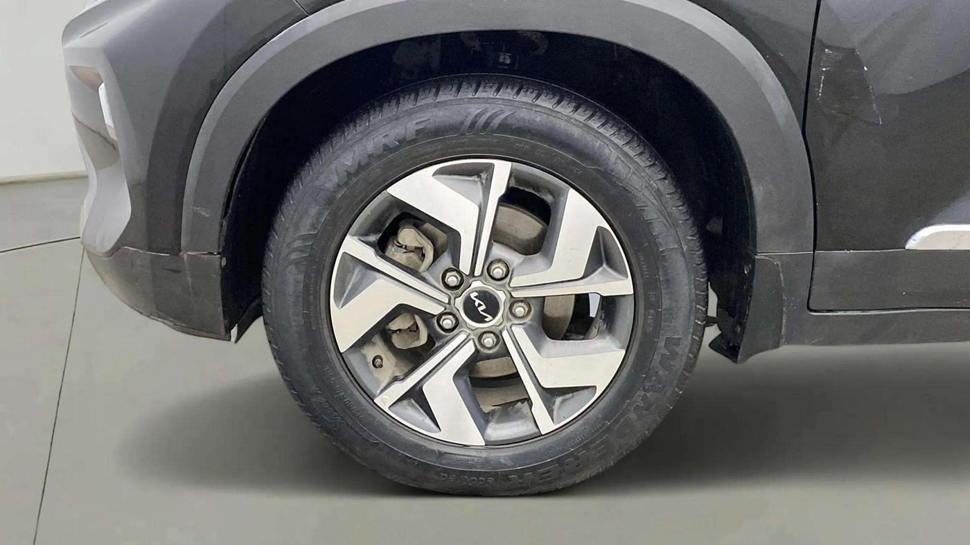 2022 KIA SONET HTK PLUS 1.5, Diesel, Manual, 67,614 km, Left Front Wheel