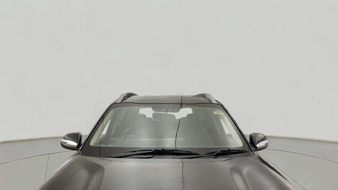 2022 KIA SONET HTK PLUS 1.5, Diesel, Manual, 67,614 km, Front Windshield