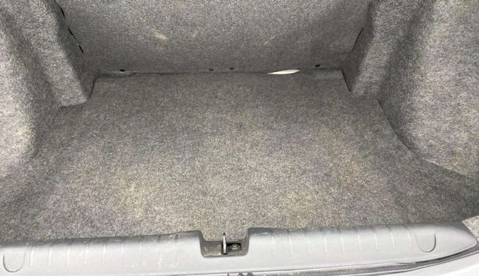 2018 Honda Amaze 1.2L I-VTEC VX, Petrol, Manual, 72,314 km, Boot Inside