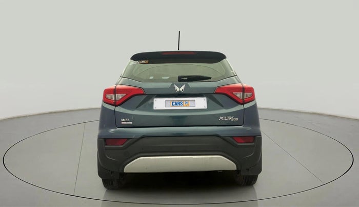 2022 Mahindra XUV300 W8 (O) 1.5 DIESEL AMT, Diesel, Automatic, 62,932 km, Back/Rear