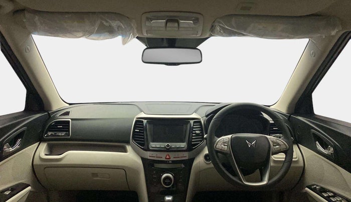 2022 Mahindra XUV300 W8 (O) 1.5 DIESEL AMT, Diesel, Automatic, 62,932 km, Dashboard