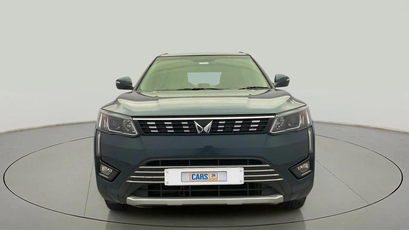 2022 Mahindra XUV300 W8 (O) 1.5 DIESEL AMT, Diesel, Automatic, 63,172 km, Front