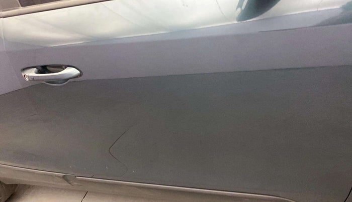 2022 Mahindra XUV300 W8 (O) 1.5 DIESEL AMT, Diesel, Automatic, 63,172 km, Driver-side door - Slightly dented