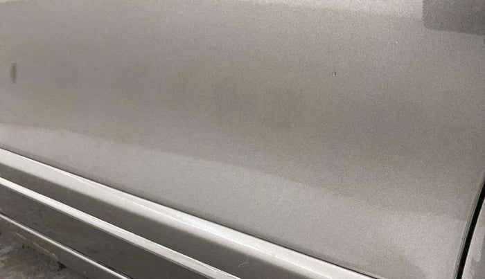 2020 Maruti New Wagon-R LXI CNG 1.0, CNG, Manual, 39,652 km, Front passenger door - Slightly dented