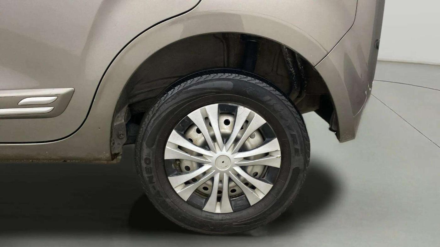 2020 Maruti New Wagon-R LXI CNG 1.0, CNG, Manual, 39,720 km, Left Rear Wheel