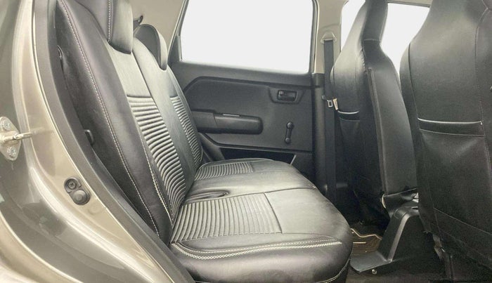 2020 Maruti New Wagon-R LXI CNG 1.0, CNG, Manual, 39,652 km, Right Side Rear Door Cabin
