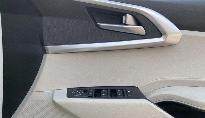 2024 KIA CARENS PRESTIGE 1.5 PETROL 7 STR, Petrol, Manual, 12,131 km, Driver Side Door Panels Control