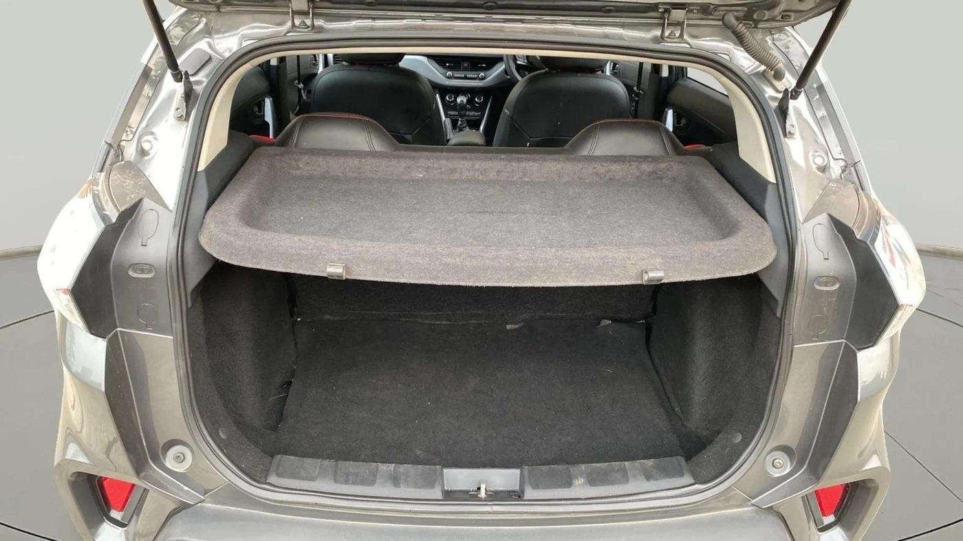 2021 Tata NEXON XM SUNROOF PETROL, Petrol, Manual, 72,234 km, Boot Inside