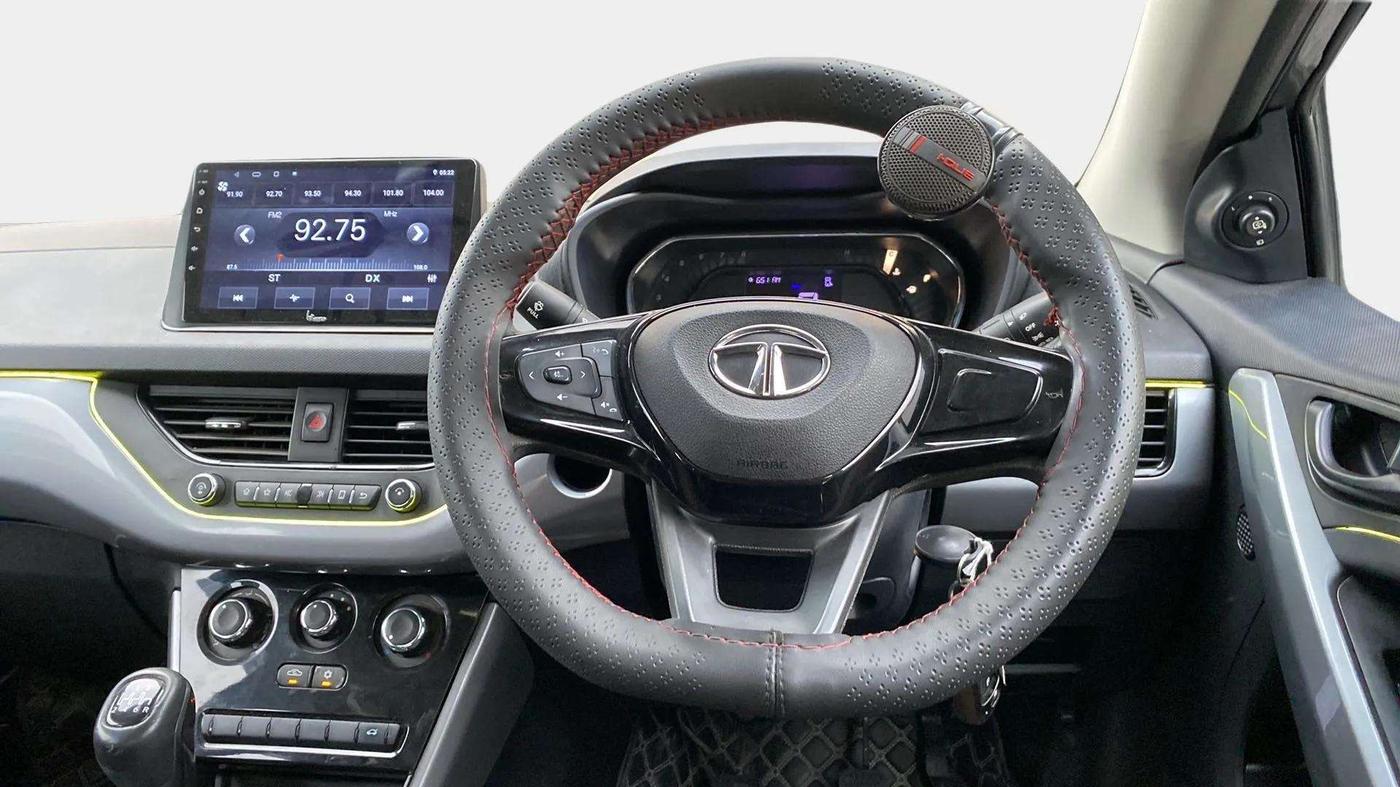 2021 Tata NEXON XM SUNROOF PETROL, Petrol, Manual, 72,234 km, Steering Wheel Close Up