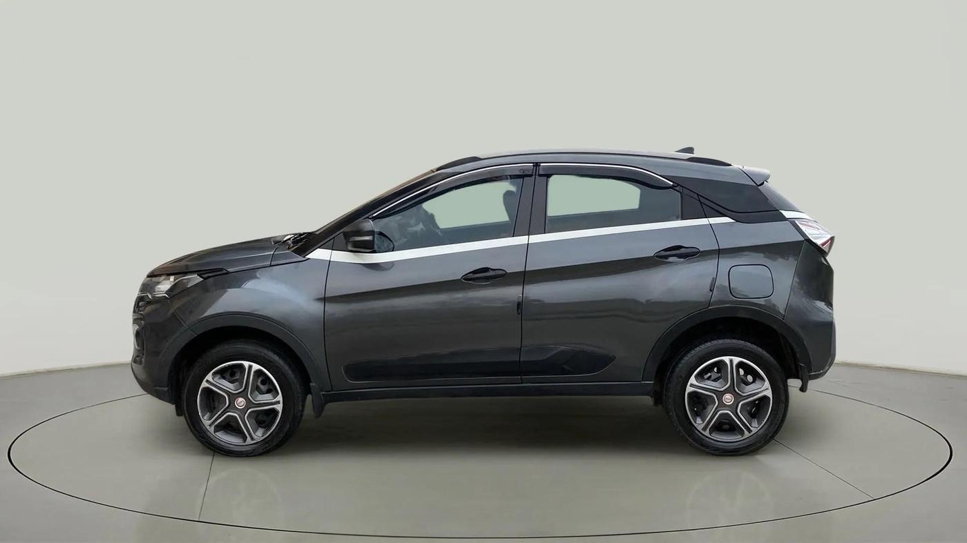 2021 Tata NEXON XM SUNROOF PETROL, Petrol, Manual, 72,234 km, Left Side