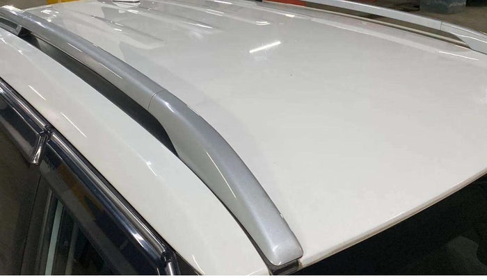 2022 Hyundai VENUE S 1.2, Petrol, Manual, 40,743 km, Roof - Minor scratches