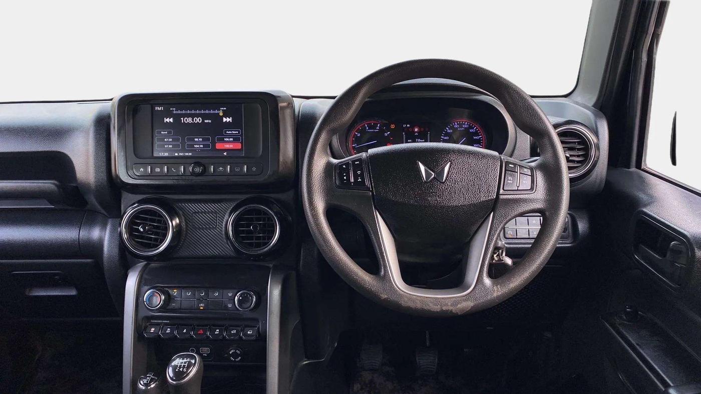 2022 Mahindra Thar LX HT PETROL 4WD MT, Petrol, Manual, 11,718 km, Steering Wheel Close Up