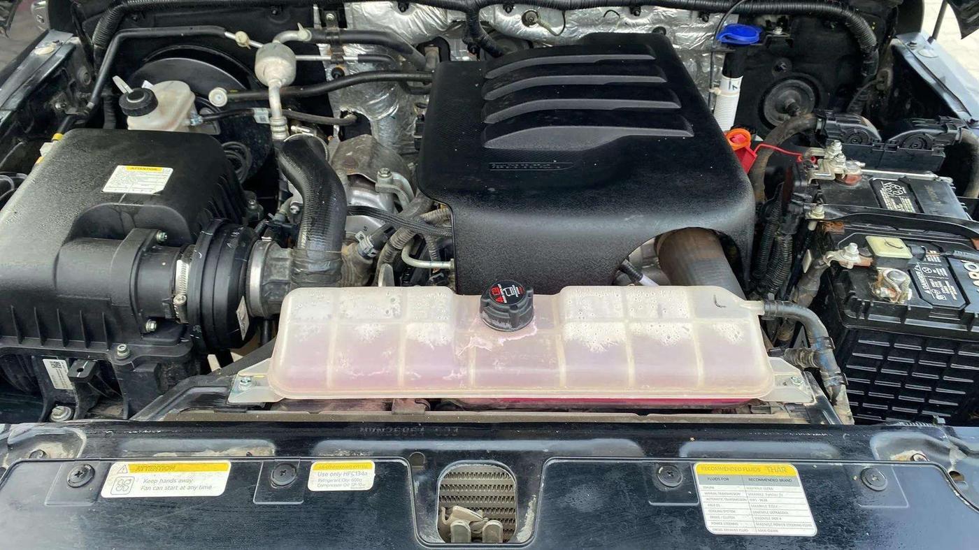 2022 Mahindra Thar LX HT PETROL 4WD MT, Petrol, Manual, 11,718 km, Open Bonet