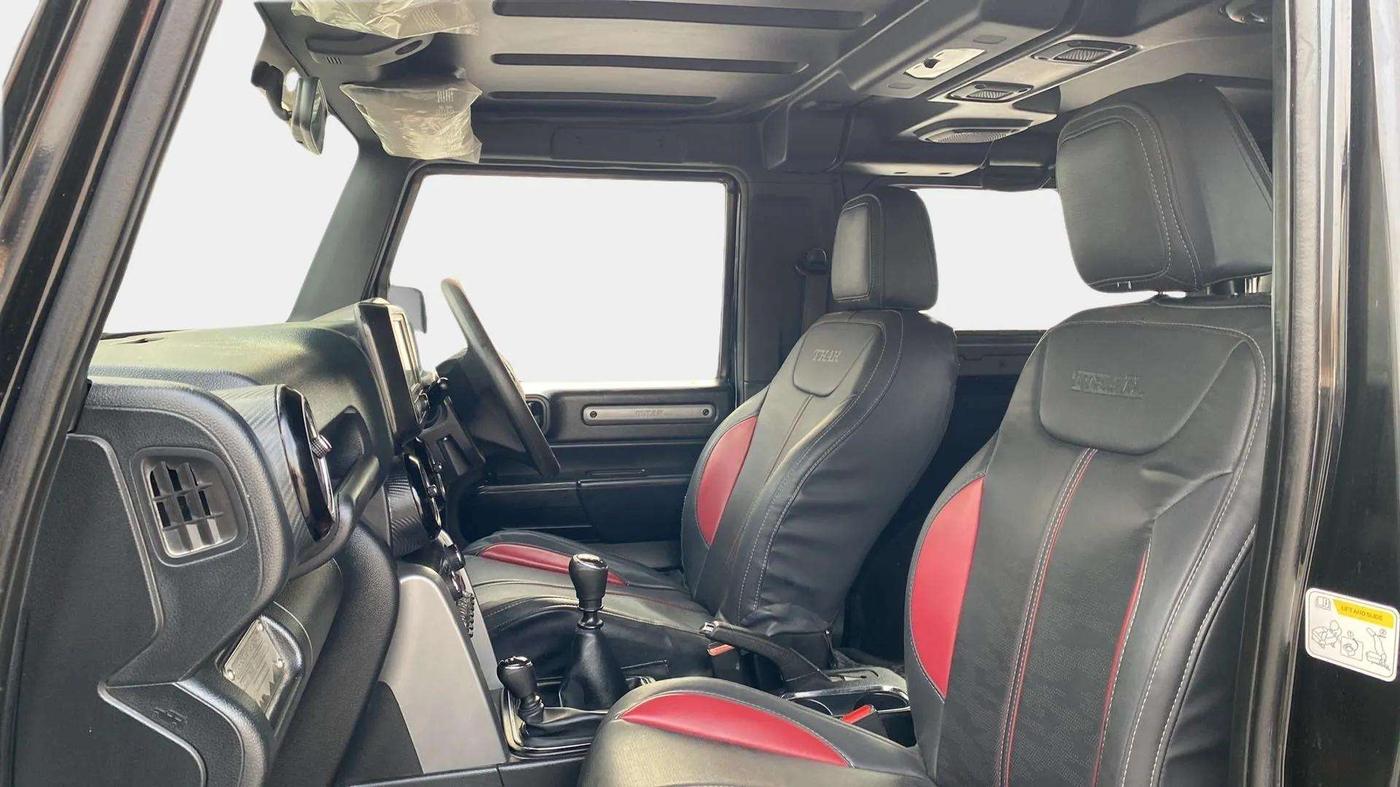 2022 Mahindra Thar LX HT PETROL 4WD MT, Petrol, Manual, 11,718 km, Right Side Front Door Cabin