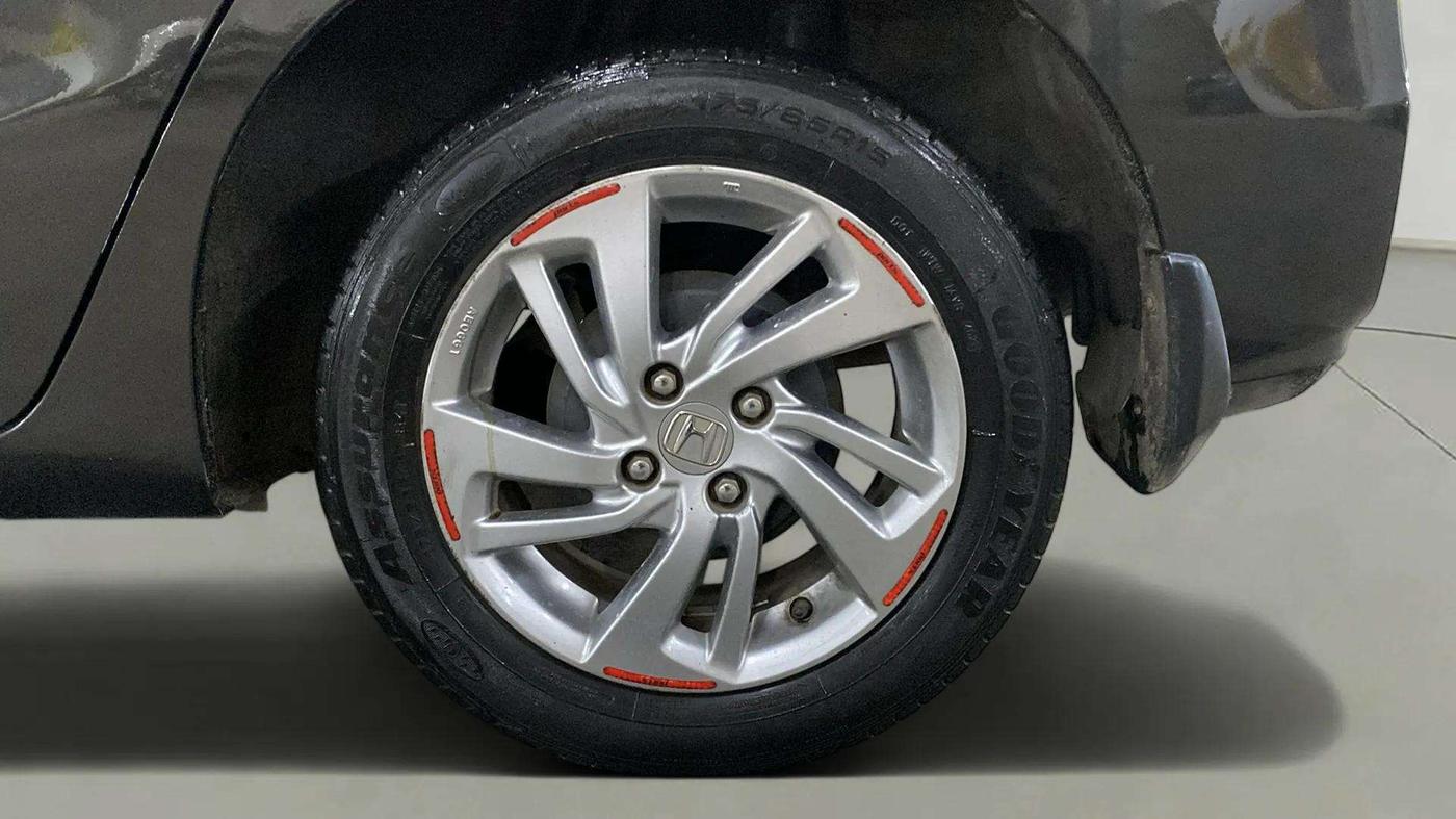 2021 Honda Jazz 1.2L I-VTEC VX CVT, Petrol, Automatic, 25,624 km, Left Rear Wheel