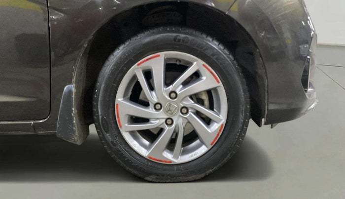 2021 Honda Jazz 1.2L I-VTEC VX CVT, Petrol, Automatic, 25,599 km, Right Front Wheel