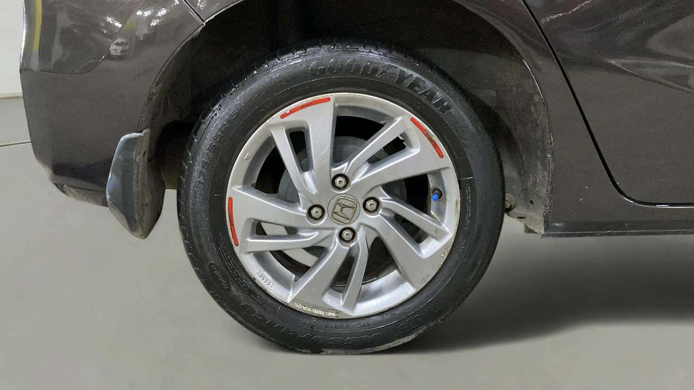 2021 Honda Jazz 1.2L I-VTEC VX CVT, Petrol, Automatic, 25,624 km, Right Rear Wheel