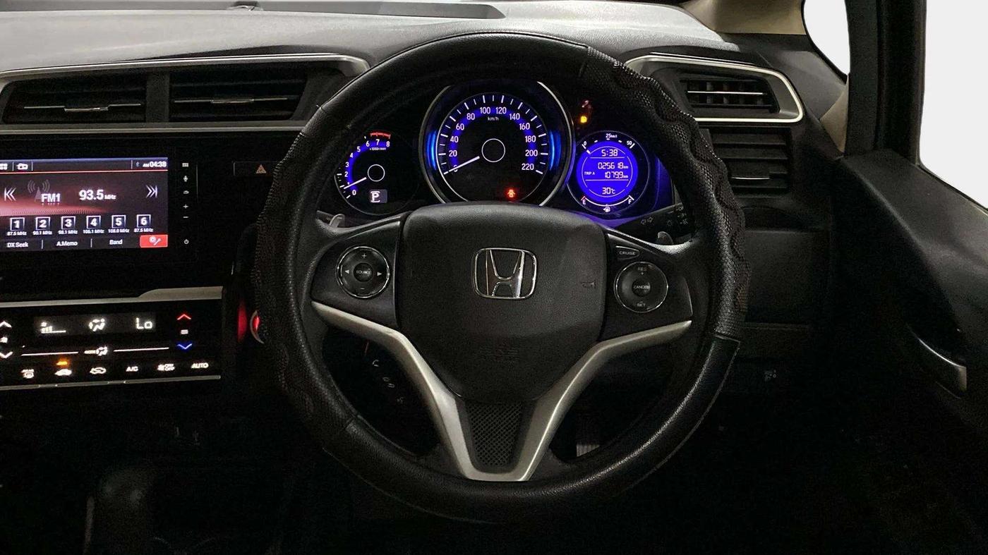 2021 Honda Jazz 1.2L I-VTEC VX CVT, Petrol, Automatic, 25,624 km, Steering Wheel Close Up