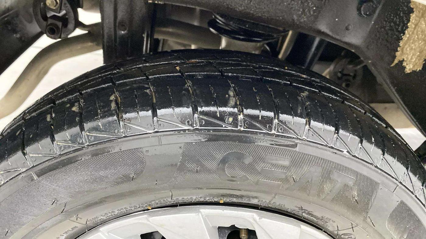 2021 Maruti Alto LXI O, Petrol, Manual, 17,579 km, Right Rear Tyre Tread