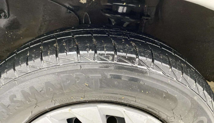 2021 Maruti Alto LXI O, Petrol, Manual, 17,579 km, Left Front Tyre Tread