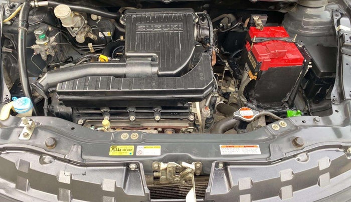 2015 Maruti Swift VXI, Petrol, Manual, 71,206 km, Open Bonet