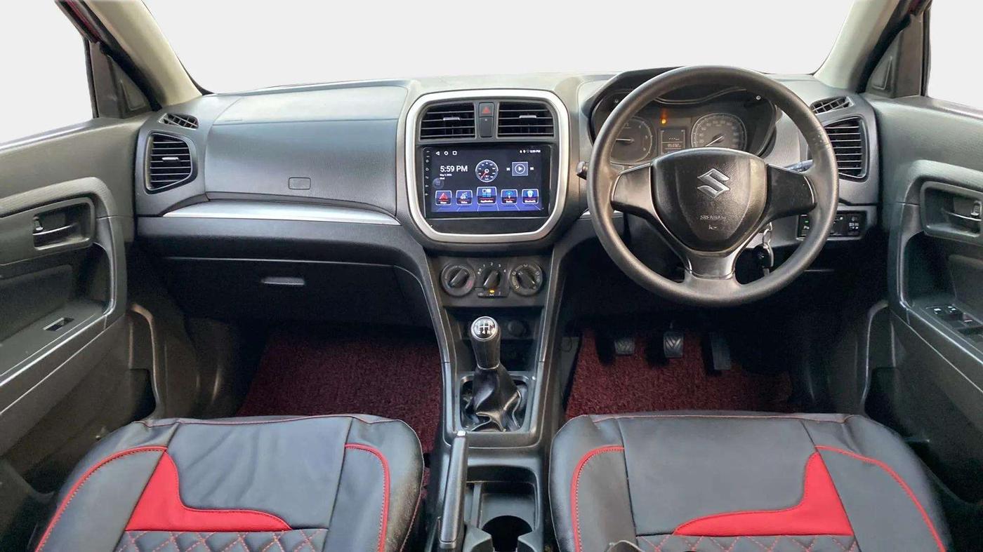 2017 Maruti Vitara Brezza VDI (O), Diesel, Manual, 95,419 km, Dashboard